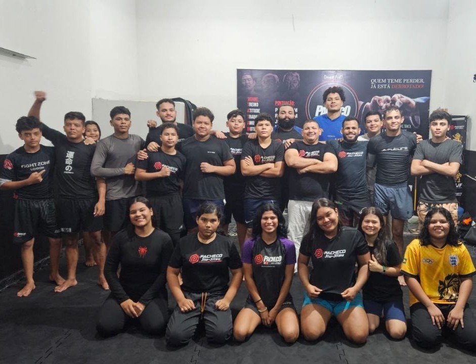 turma de jiu jitsu da academia pacheco jiu jitsu