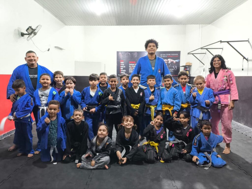 turma de jiu jitsu da academia pacheco jiu jitsu